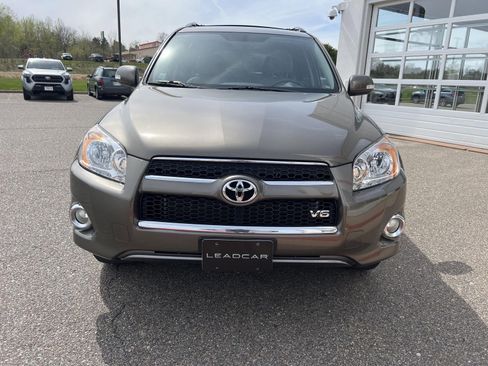 Used 2012 Toyota RAV4 Limited w/ Navigation Value Pkg AWD/4WD image 6