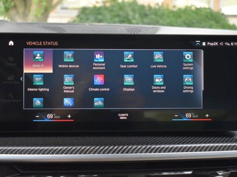 Used 2023 BMW X7 M60i AWD/4WD image 18