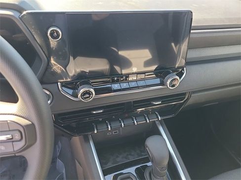 New 2026 Chevrolet Colorado W/T w/ WT Custom Package image 12