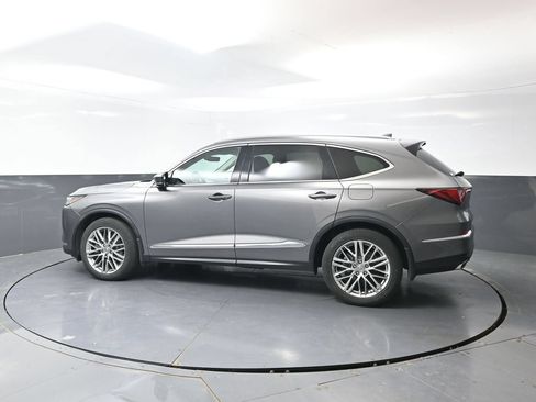Used 2024 Acura MDX SH-AWD w/ Advance Package image 11