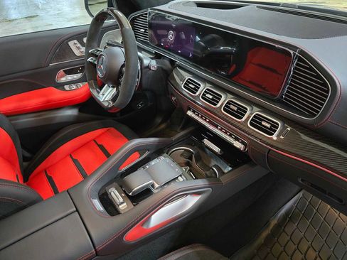 New 2026 Mercedes-Benz GLE 63 AMG S image 10