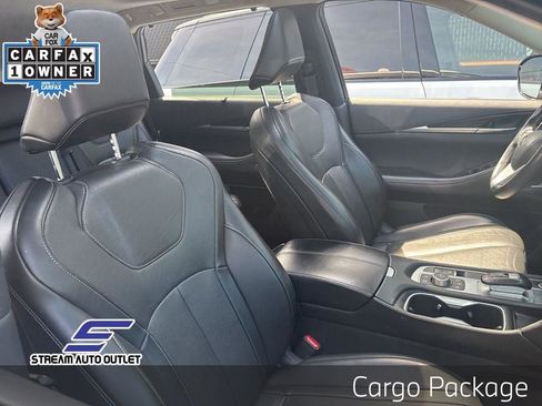 Used 2022 INFINITI QX60 Sensory w/ Cargo Package image 11
