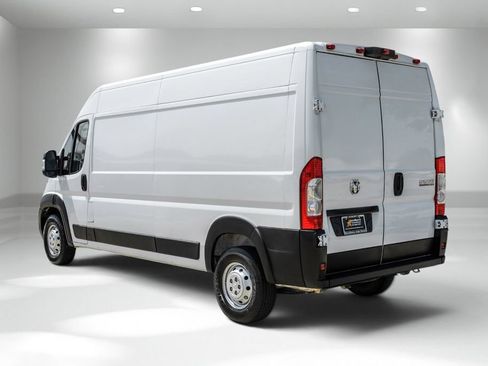 Used 2023 RAM ProMaster 2500 FWD image 8