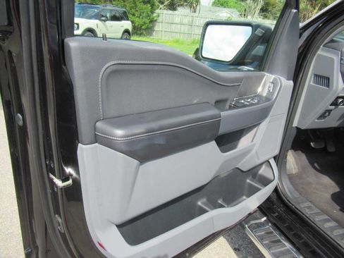 Used 2025 Ford F150 XLT w/ Equipment Group 301A Standard image 24