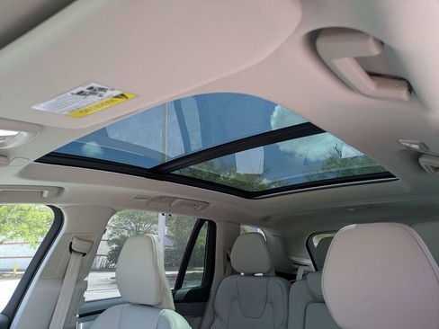 New 2026 Volvo XC90 T8 Ultra w/ Protection Package Premier AWD/4WD image 29