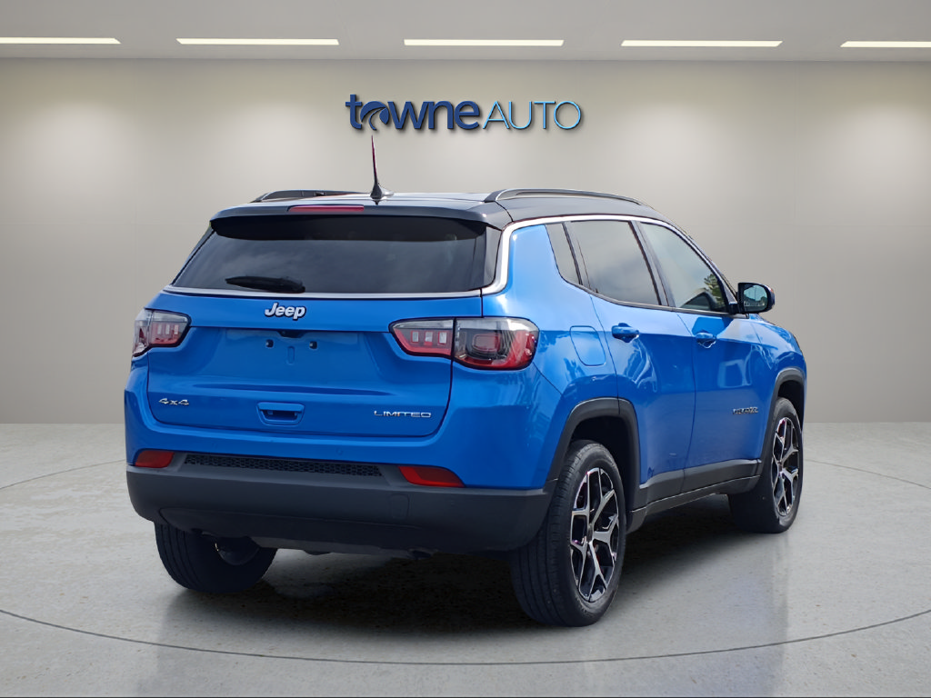 Used 2025 Jeep Compass Limited AWD/4WD image 6