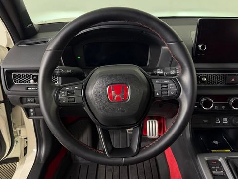 Used 2024 Honda Civic Type R image 14