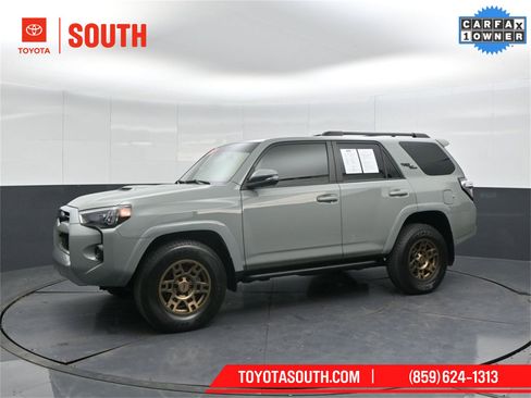 Used 2023 Toyota 4Runner TRD Off-Road Premium image 7