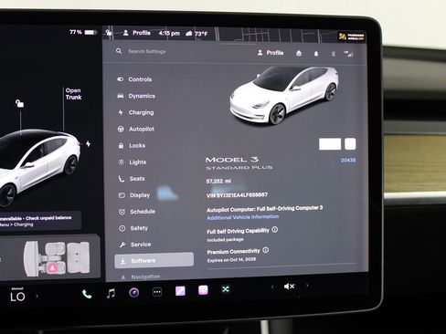 Used 2020 Tesla Model 3 Standard Range Plus image 15