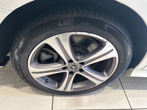 Used 2020 Mercedes-Benz E 450 4MATIC Wagon image 22