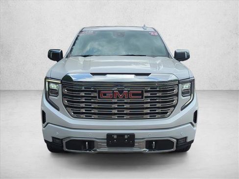 Used 2025 GMC Sierra 1500 Denali w/ Denali Reserve Package AWD/4WD image 2