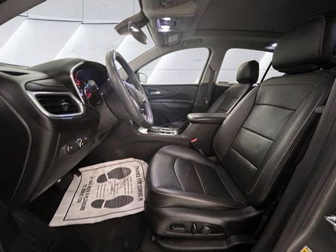 Used 2018 Chevrolet Equinox Premier image 7