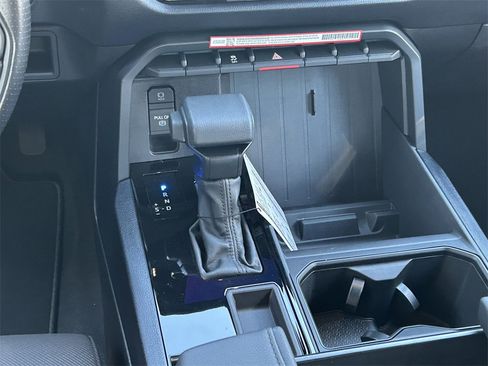 New 2026 Toyota Tundra SR image 18