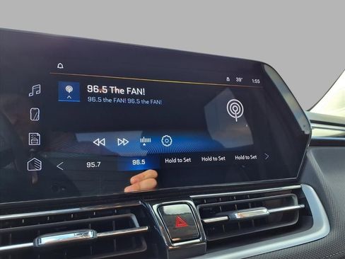 Used 2025 Chevrolet TrailBlazer LT image 5