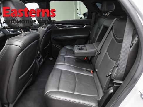 Used 2020 Cadillac XT5 Premium Luxury FWD image 23