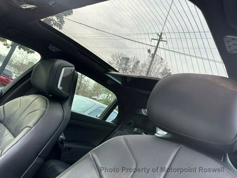 Used 2023 BMW 760i xDrive image 35