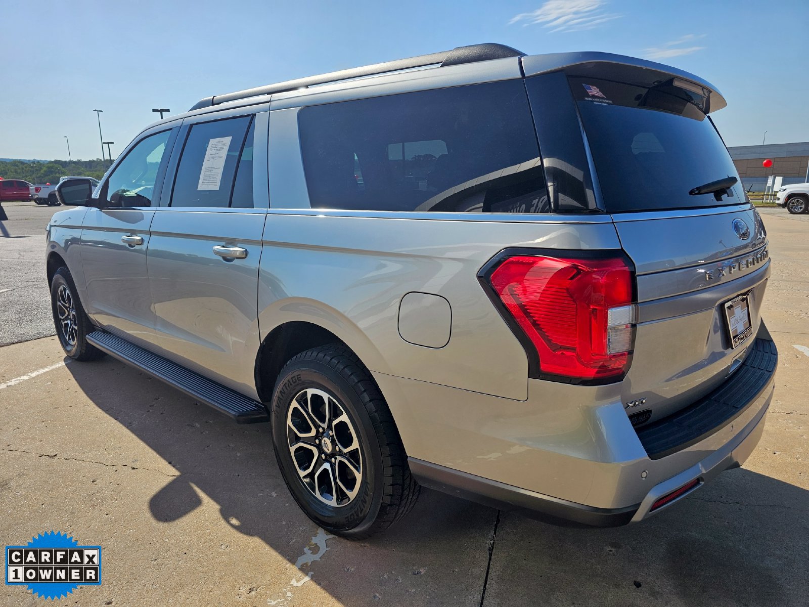 Used 2024 Ford Expedition Max XLT RWD image 6