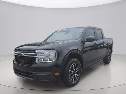 Used 2024 Ford Maverick Lariat AWD/4WD image 3