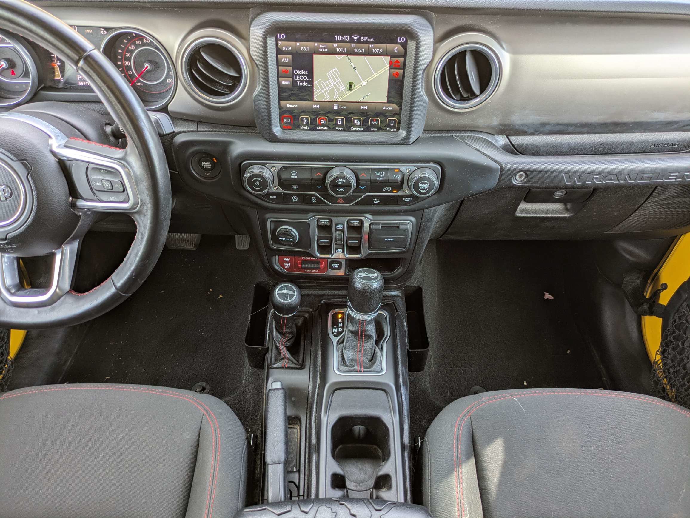 Used 2018 Jeep Wrangler Unlimited Rubicon AWD/4WD image 33