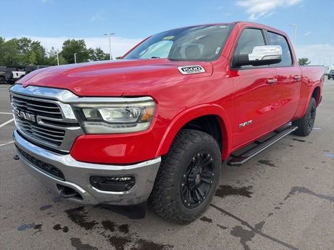 Used 2021 RAM 1500 Laramie w/ Off Road Group AWD/4WD image 2