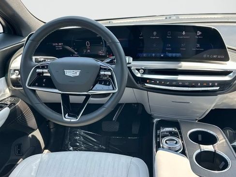 Certified 2024 Cadillac Lyriq Luxury w/ LPO, Floor Liner Package AWD/4WD image 2