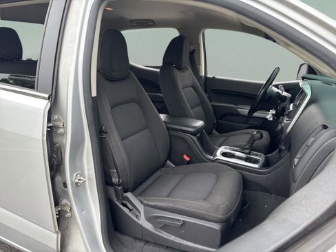 Used 2020 Chevrolet Colorado LT AWD/4WD image 32