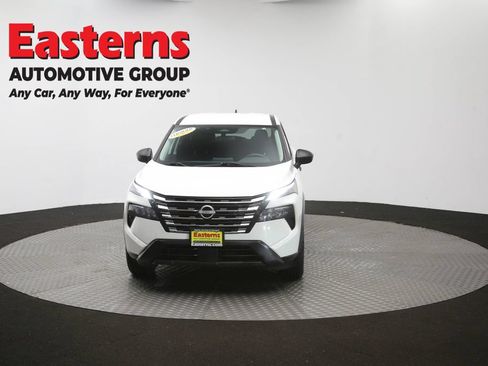 Used 2024 Nissan Rogue S AWD/4WD image 53