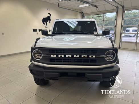 Used 2025 Ford Bronco Big Bend AWD/4WD image 3