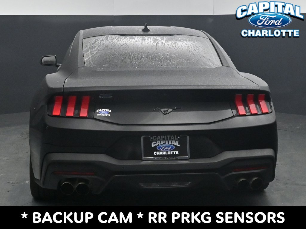Used 2025 Ford Mustang Premium RWD image 7