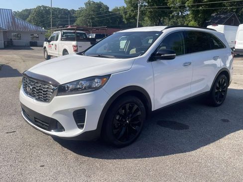 Used 2020 Kia Sorento S FWD image 9