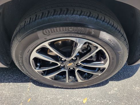 Certified 2024 Chevrolet TrailBlazer LT FWD image 36