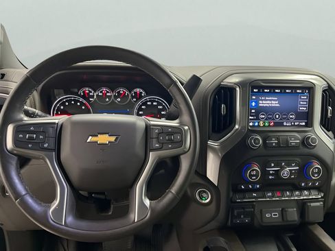 Used 2022 Chevrolet Silverado 2500 LTZ w/ LTZ Plus Package AWD/4WD image 15