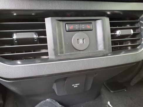 New 2026 Ford F350 Platinum w/ FX4 Off-Road Package image 18