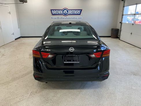 Used 2021 Nissan Altima 2.5 SV image 5