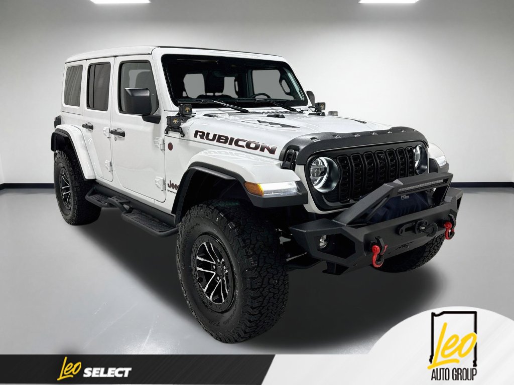 Used 2024 Jeep Wrangler Unlimited Rubicon AWD/4WD image 5