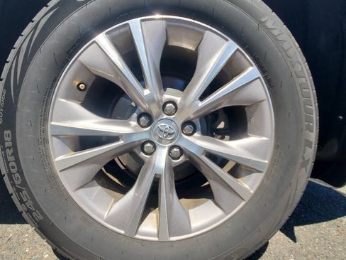 Used 2015 Toyota Highlander Plus image 27