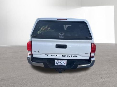 Certified 2017 Toyota Tacoma SR5 w/ Tow Package image 19