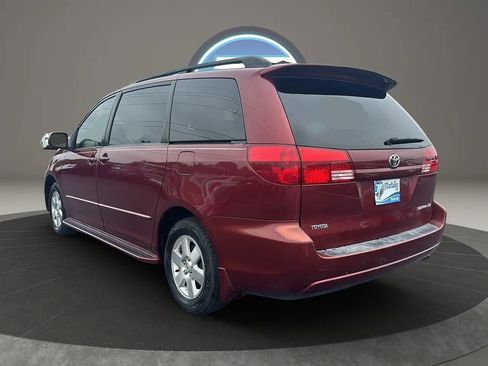 Used 2005 Toyota Sienna FWD image 18