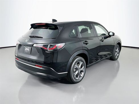New 2026 Honda HR-V LX image 13