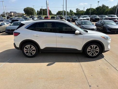 Used 2020 Ford Escape SEL FWD image 6