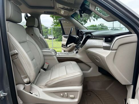 Used 2019 GMC Yukon XL Denali w/ Open Road Package image 17