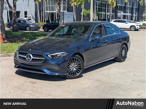 Used 2023 Mercedes-Benz C 300 4MATIC Sedan image 1