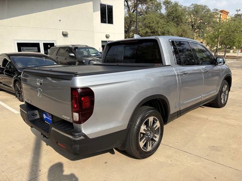 Used 2017 Honda Ridgeline RTL-E image 4