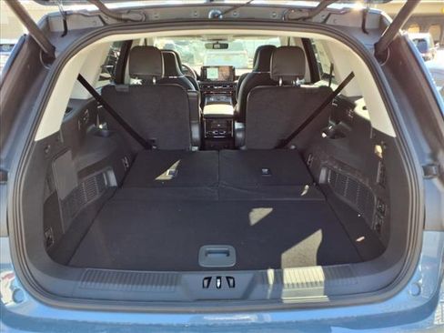 New 2025 Lincoln Aviator Reserve w/ Equipment Group 201A image 16