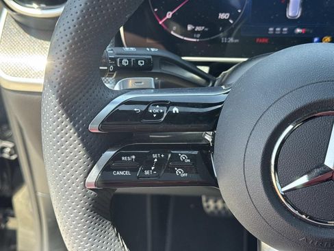 Used 2026 Mercedes-Benz GLC 300 image 21