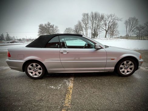 Used 2001 BMW 325Ci Convertible image 6