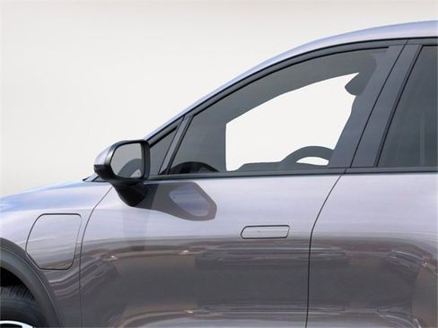 New 2026 Chevrolet Equinox EV LT image 12