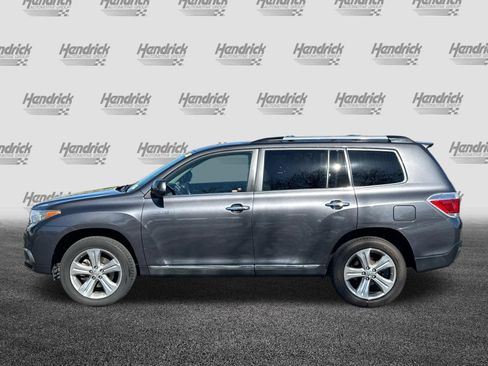 Used 2013 Toyota Highlander Limited image 10
