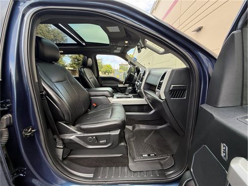 Used 2018 Ford F150 Lariat w/ Equipment Group 501A Mid AWD/4WD image 12