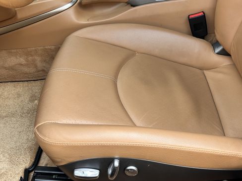 Used 2010 Porsche 911 Carrera 4S AWD/4WD image 25